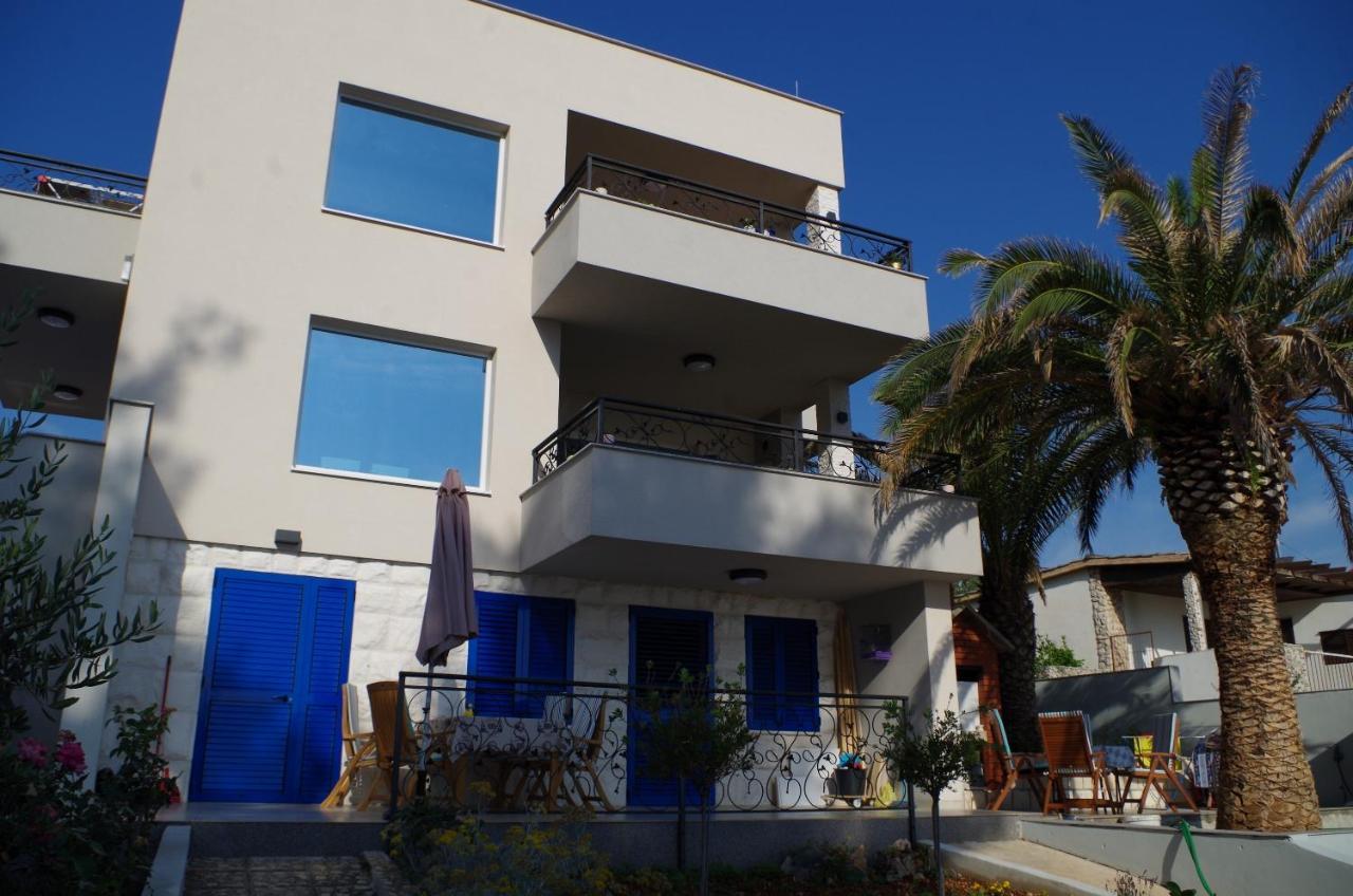 Apartments By The Sea Slatine, Ciovo - 14158 Eksteriør billede